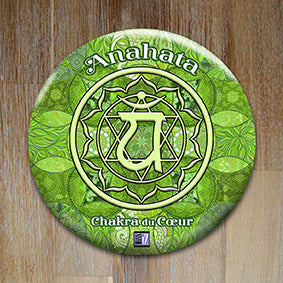 Badge "Les 7 chakras" - Chakra n°4 - Collection "Cabinet de curiosités"