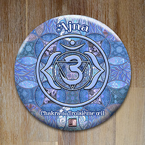 Badge "Les 7 chakras" - Chakra n°6 - Collection "Cabinet de curiosités"